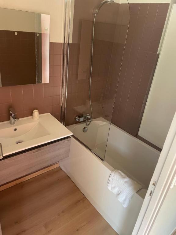 Appartements Les résidences du port La Siesta Porto  Extérieur photo